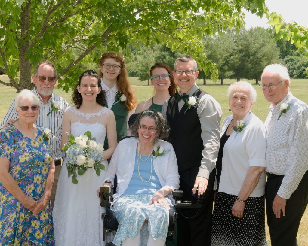 The Knight side of the family at the wedding. T.R.'s parents (Dave and Connie Murray), Rachel and Sam Knight, Emily Knight, Angie and T.R. Knight, and Angie's parents (Betty and Charles Lyons). 